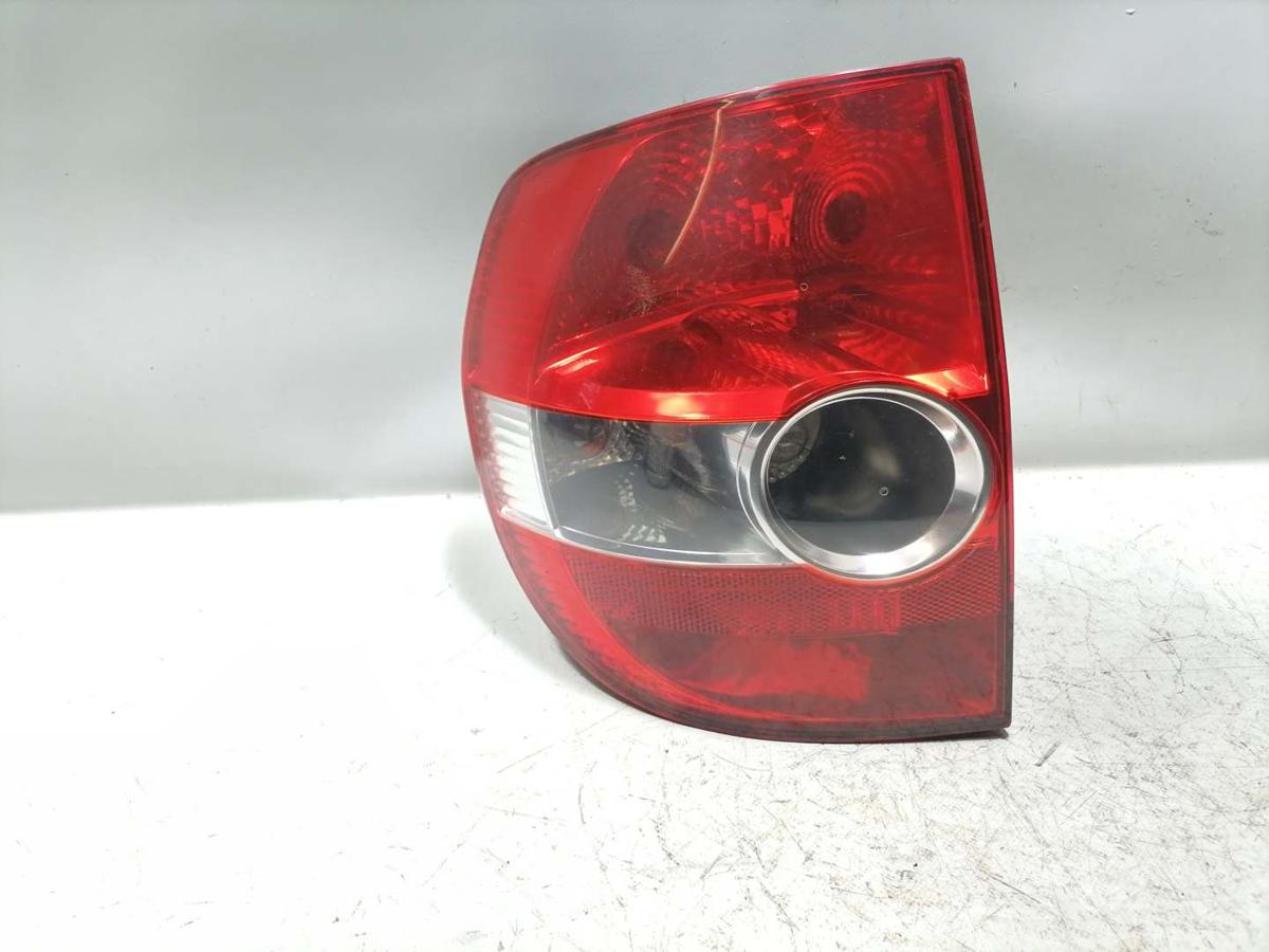 VW Fox original R&uuml;cklicht R&uuml;ckleuchte Schlussleuchte links Bj.2010